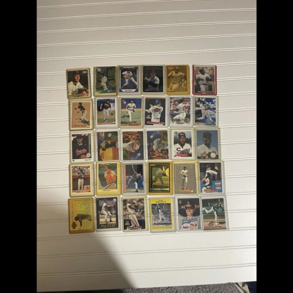 Lot of 30 baseball cards Thomas, Clemens, Fryman, Piazza, McGriff, Palmeiro, - Picture 11 of 12